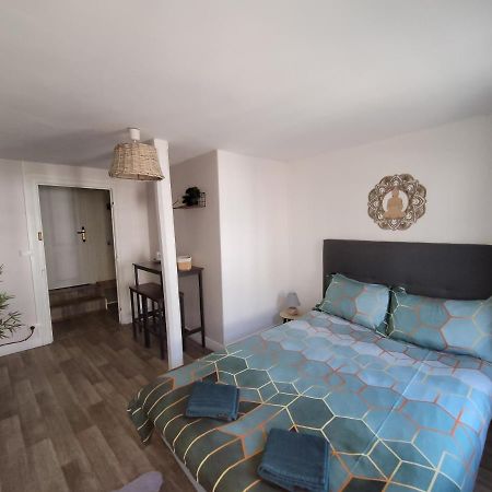 Chambre Independante Au Relais Normand Cormeilles  Kültér fotó