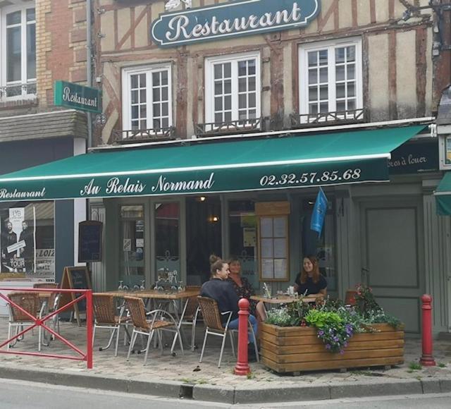 Chambre Independante Au Relais Normand Cormeilles  Kültér fotó